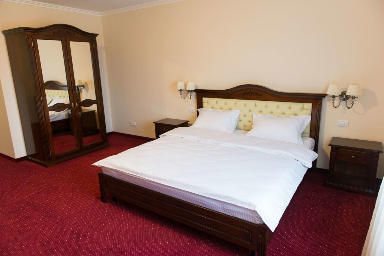 Hotel Dallas Negresti-Oas Pokoj fotografie